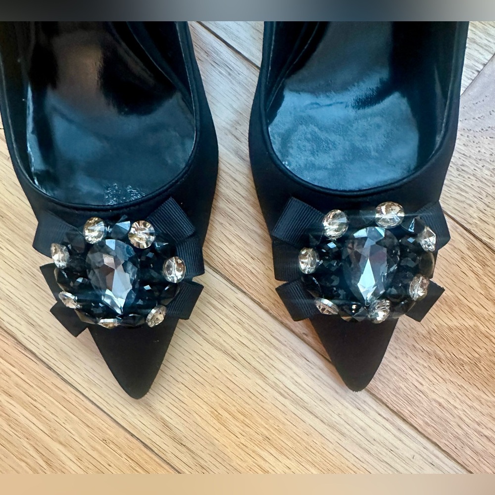 MODA Satin Heels Size 8